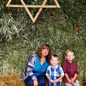 Meet your Posher, Parrish lee